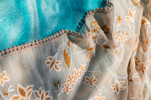 Nazrana Hand-embroidered Scarf